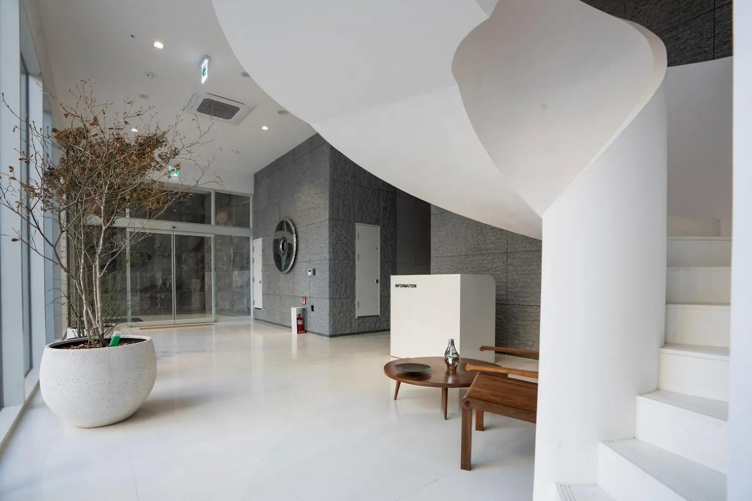 아파트 Blueground Id9 Nonhyeon City View Ac Sel-9 서울특별시