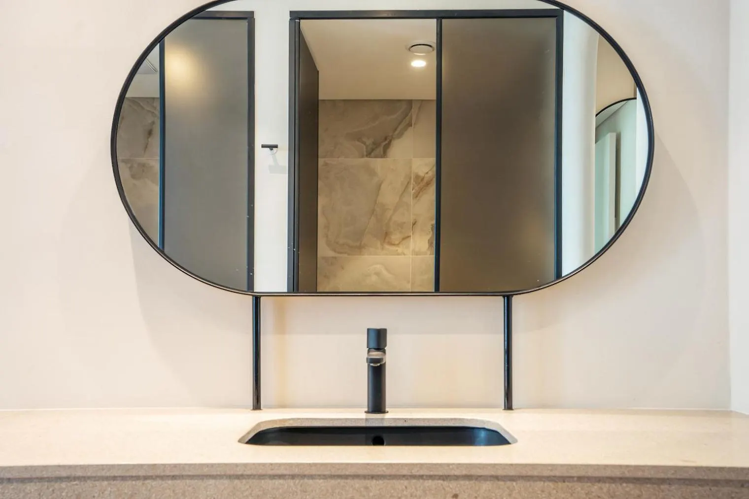 Blueground Id9 Nonhyeon City View Ac Sel-9 Seoul Apartment